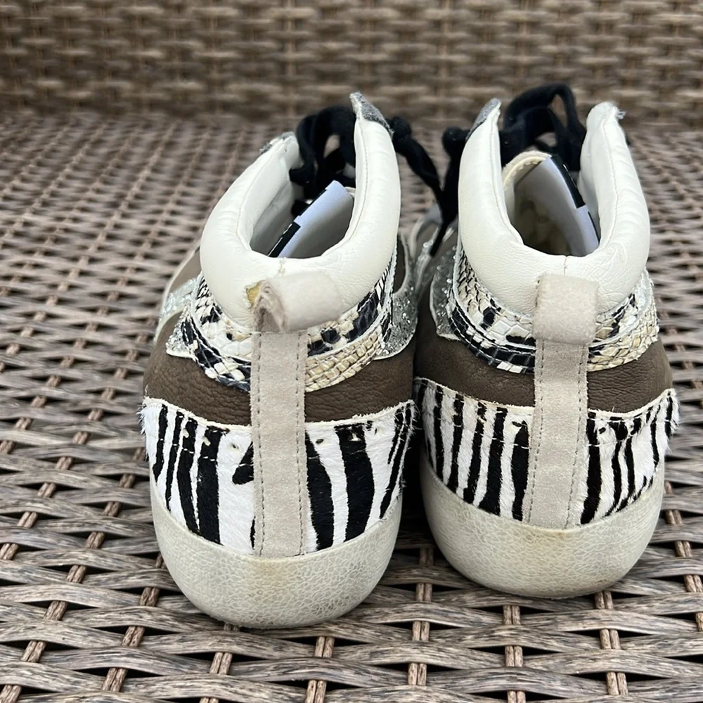 Gianni Bini Women's Zebra & Snake Print High-Top Sneakers Silver Glitter‎ Detail